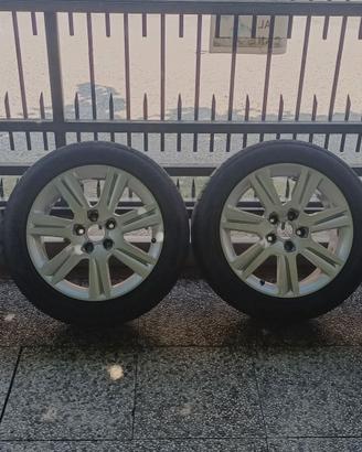 Gomme estive 225/50 R17 98Y + cerchi in lega Audi