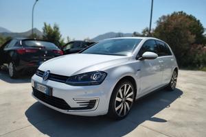 VW GOLF GTE 1.4 Plug-in Hybrid 150CV
