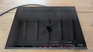 Piano cottura a induzione SMEG 70 cm – Semifilo