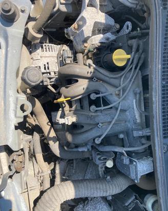 MOTORE COMPLETO RENAULT Twingo II serie D7FA8 D7FA