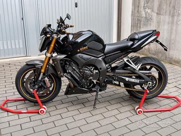 Yamaha FZ1 