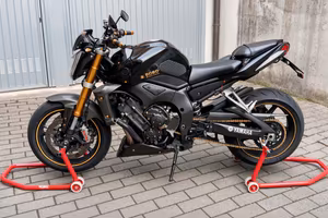 Yamaha FZ1 