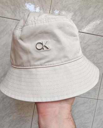 Cappello alla pescatora Calvin Klein originale