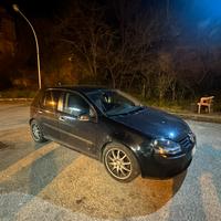 Golf 5 1.9 105 cv