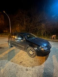 Golf 5 1.9 105 cv