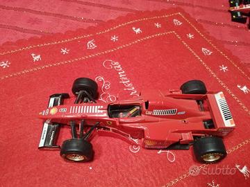 modelli ferrari F1 burago 1/24