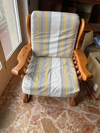 poltrona in legno 