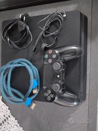 Playstation 4 slim