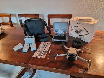 Dji mini 4 pro combo
