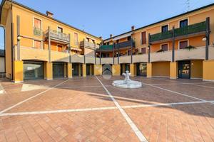 NEGOZIO A SONCINO