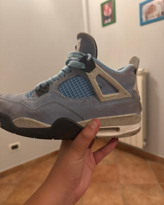 Jordan 4 university blue