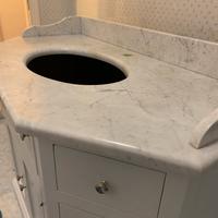 Mobile bagno in marmo