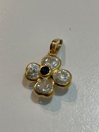 Ciondolo Fiore in oro 18k zaffiro e zirconi