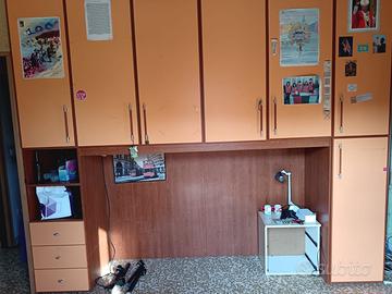 Cameretta a ponte con rete da 1 Piazza e mezza