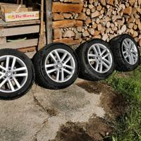 cerchi golf 6 da 16 con gomme termiche