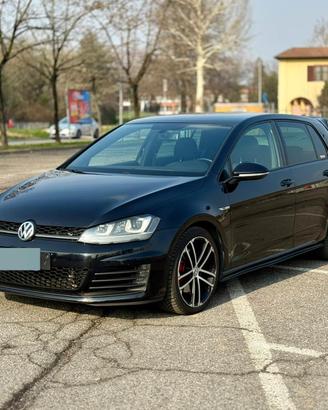 Volksvagen Golf GTD