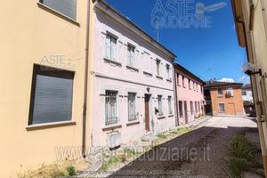 Appartamento Curtatone [A4335758]