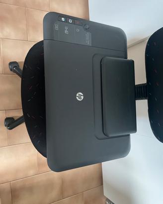 Stampante Hp deskjet 2050  multifunzione