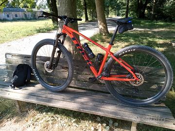 MTB Front 29 TREK MARLIN 8