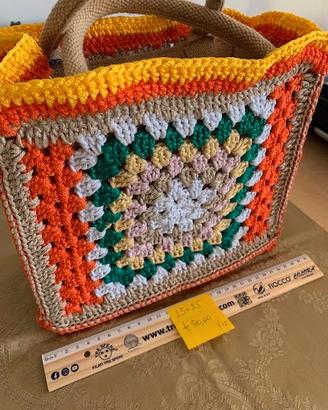 Borsa da mare in Juta rivestita ad uncinetto