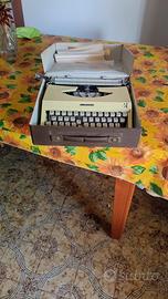 macchina da scrivere cambridge