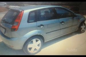 Airbag kit e cerchi Ford Fiesta 02