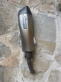 Akrapovic scarico xmax