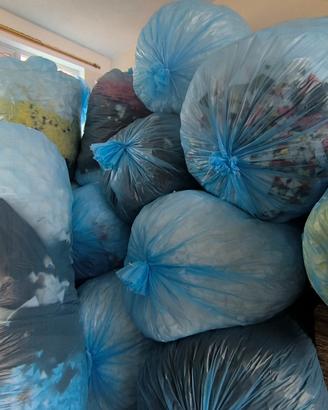 scarto di spugna per tappezzeria o altro