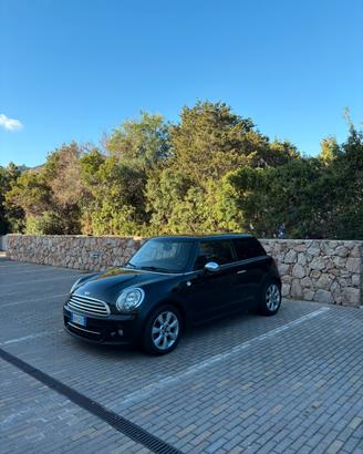 Mini cooper d r56