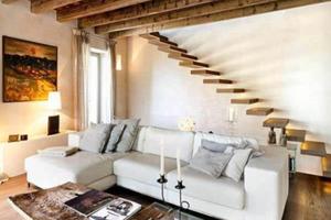 Rudere casale abbinato da ristrutturare