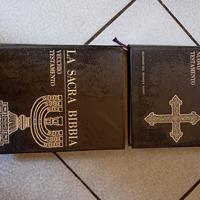 bibbia antico e nuovo testamento 