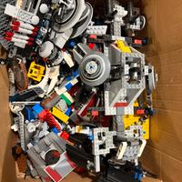 Scatolone Lego Star Wars e misti City AT TE KG