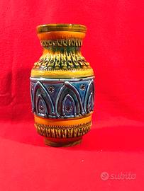 vaso in ceramica policroma nuovo rinascimento