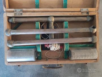 Livella ad acqua in ottone