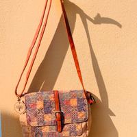 Borsa con tracolla sughero/fantasia patchwork