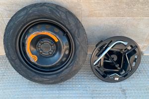 SI VENDE RUOTINO COMPLETO DI KIT