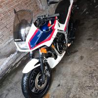 Honda VF 500 - 1984