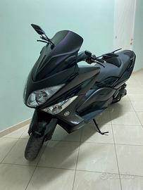 Yamaha TMAX