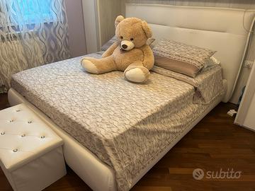 Letto matrimoniale contenitore