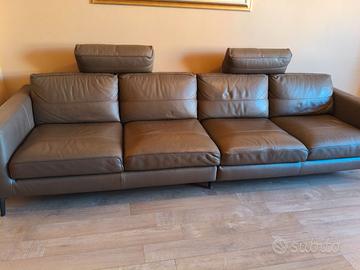 Divano in pelle Nicoletti