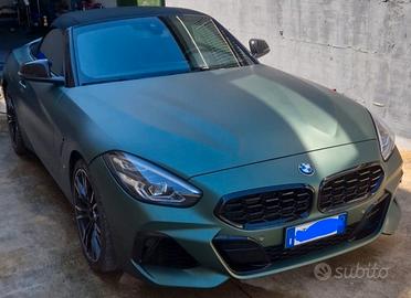 BMW Z4 sDrive20i  versione  M40i