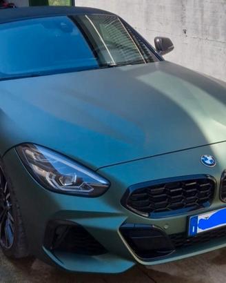 BMW Z4 sDrive20i  versione  M40i