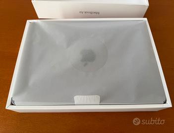 MacBook Air M2 16GB RAM - Space Grey