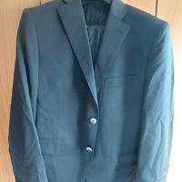 Completo elegante da uomo per eventi