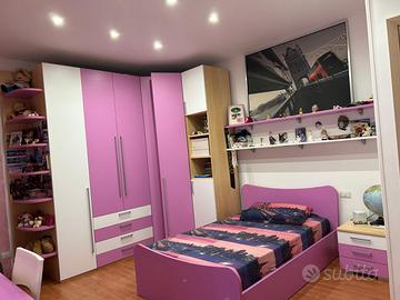 Camera da letto completa , letto contenitore