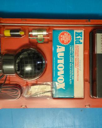 autoradio Autovox Om estraibile anni 70
