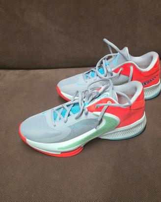 scarpe da basket nike n.42,5