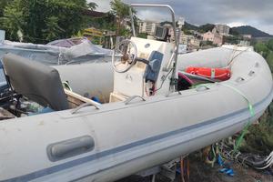 gommone 440 autosvuotante 