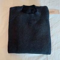 Maglione nuovo con cartellino