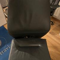 Sedia da ufficio in finta pelle senza braccioli